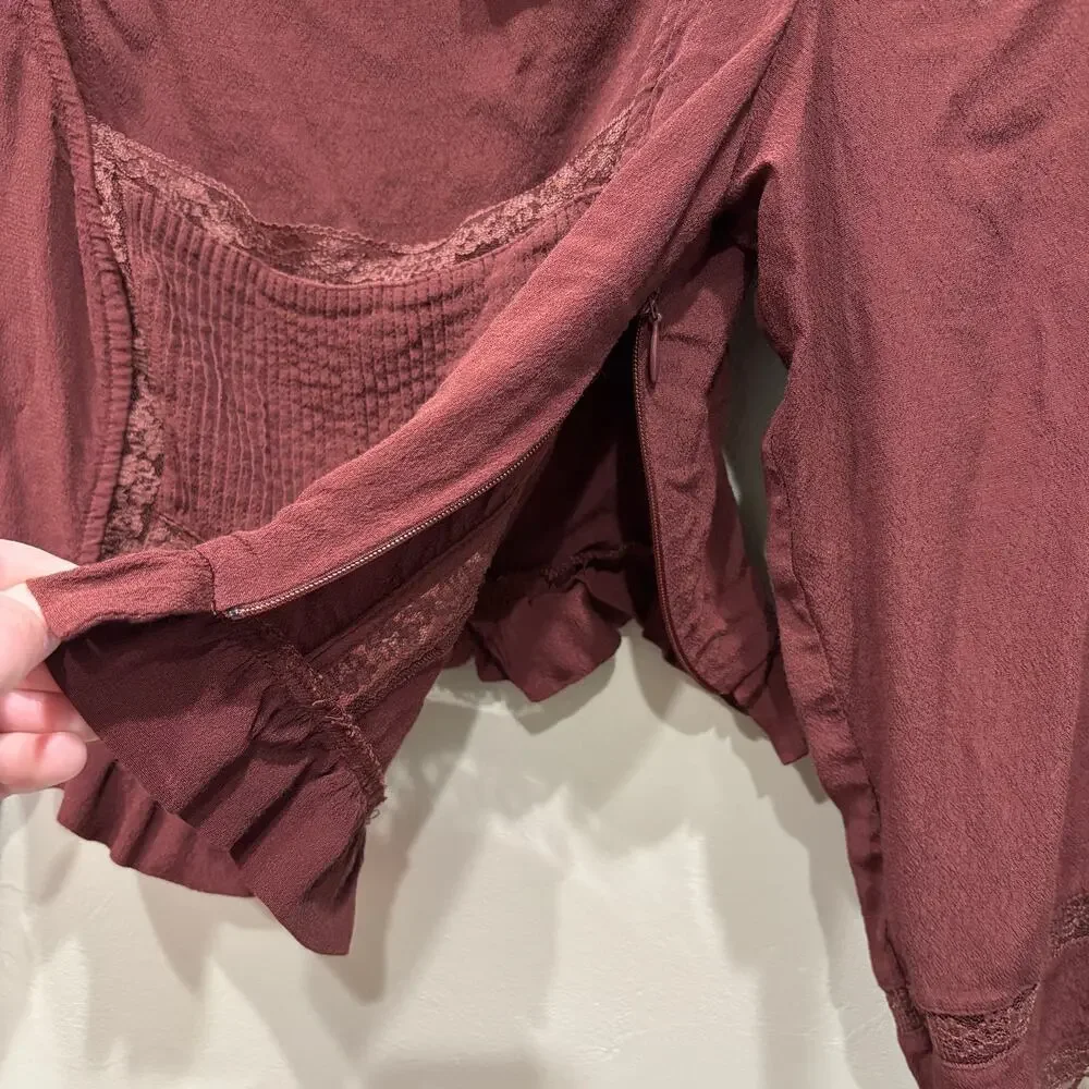 Aritzia Wilfred La Boheme Troubadour Blouse Maroon Red - Size: Small